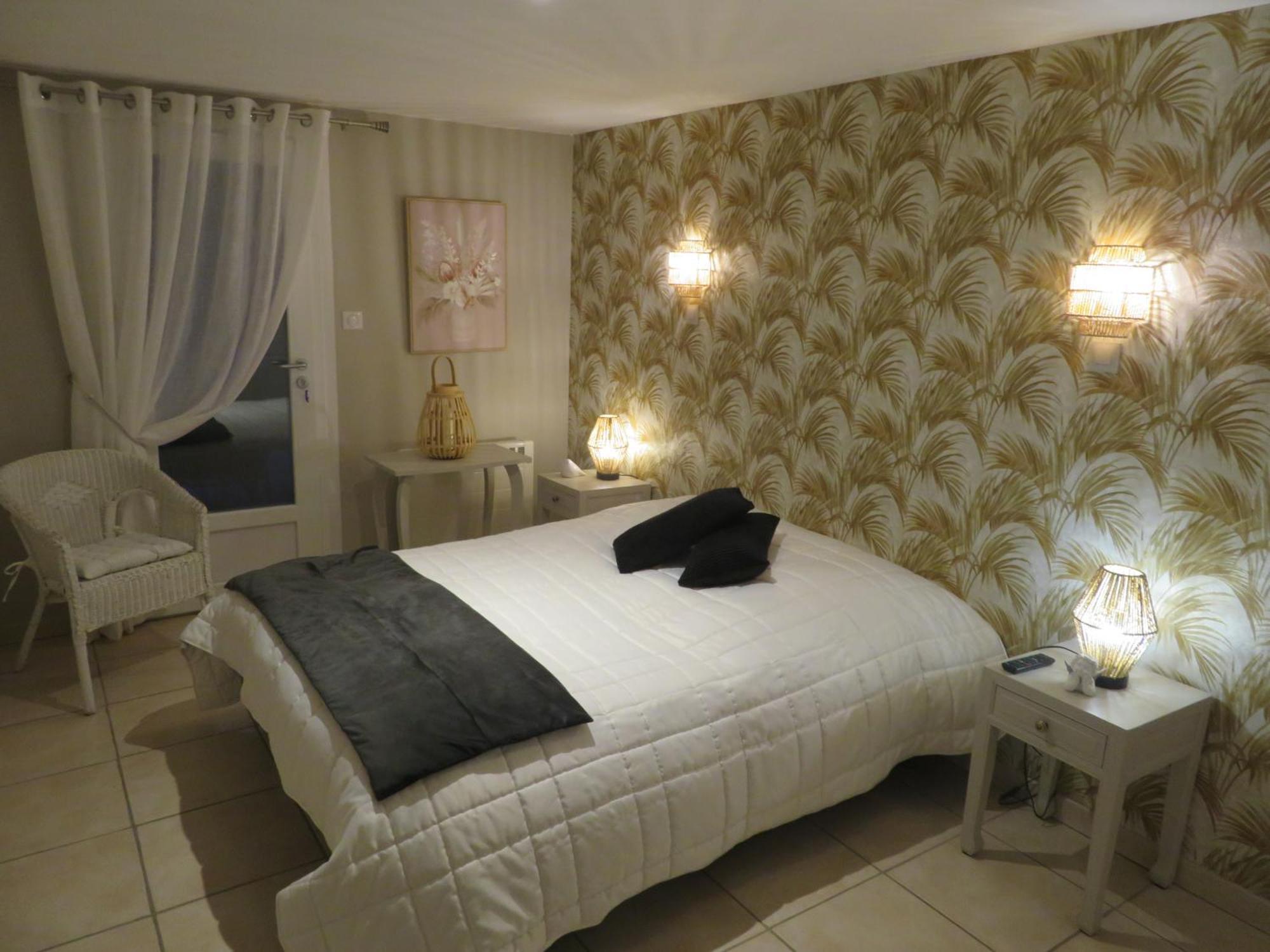 Bed and Breakfast Le Colombie Gouleme Concores Экстерьер фото